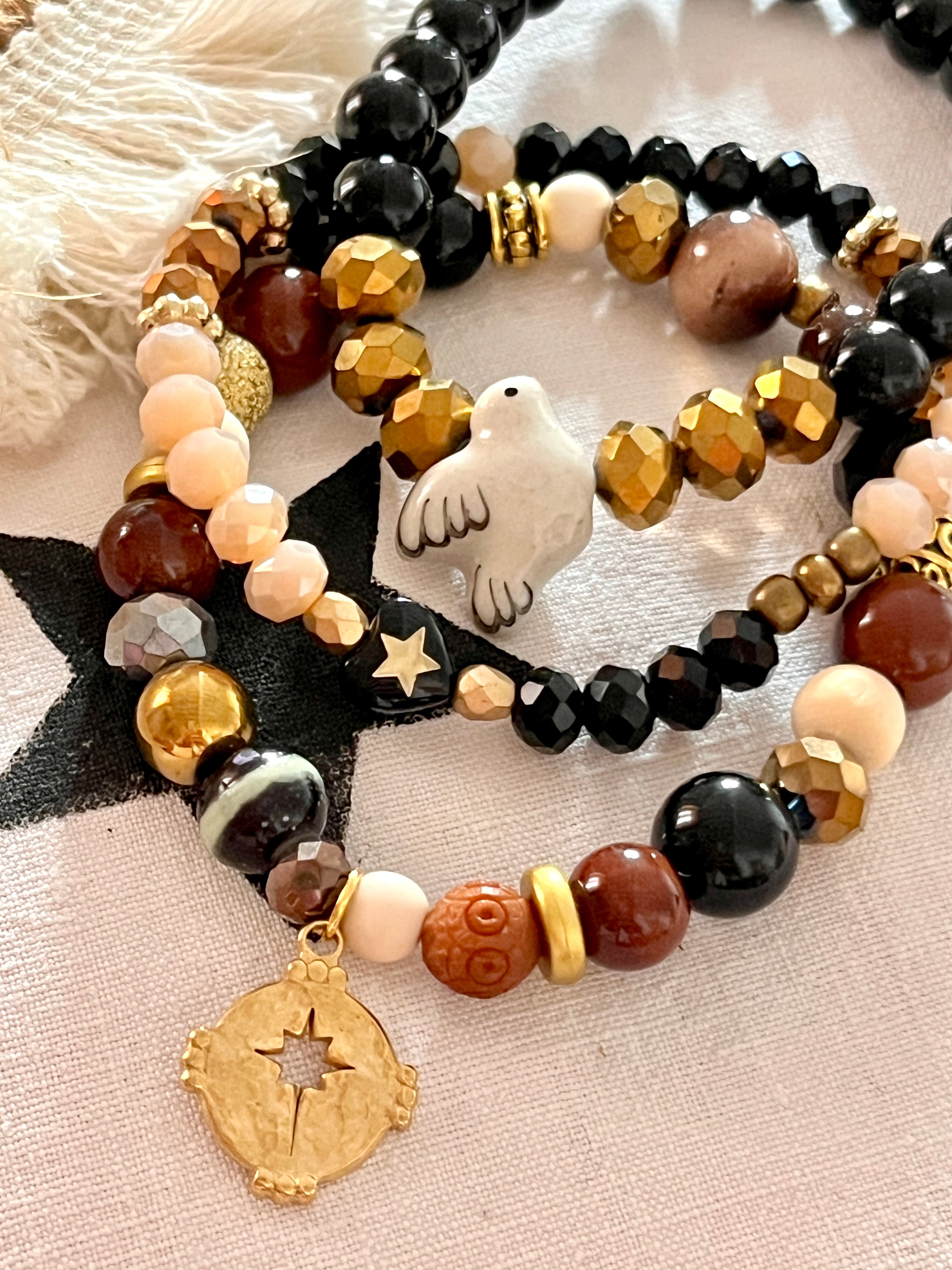 Andy – Bracelet perles facettes & coeur étoilé