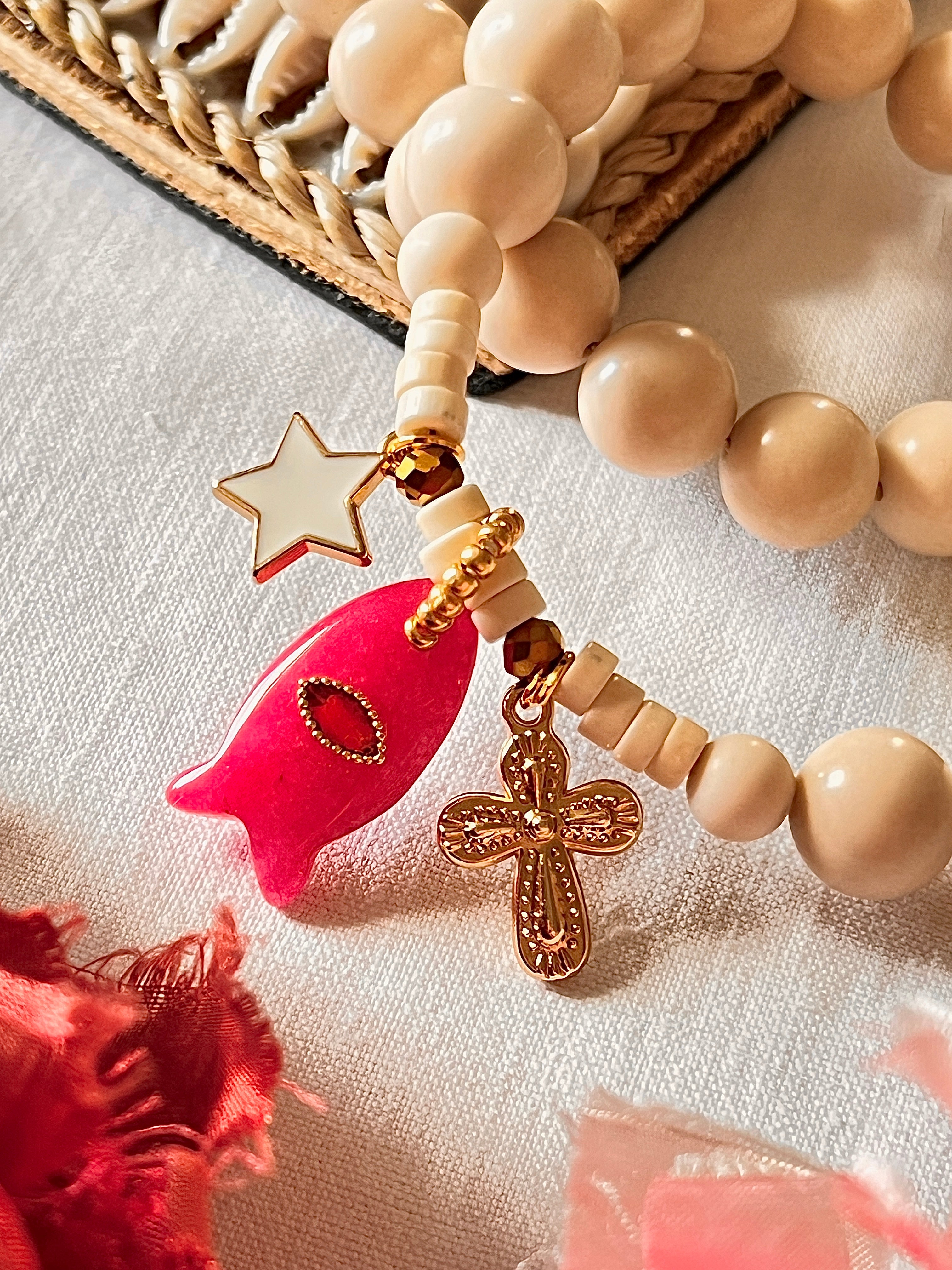 Oxilyo ROSE - Ras de cou en pierre naturelle et son trio de charm's Ma boutique