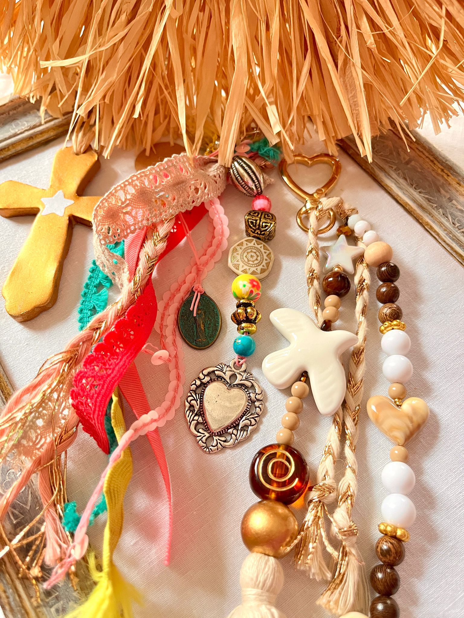 Bijoux-porte-bonheur-grigris-artisanaux-symboliques Arastuce