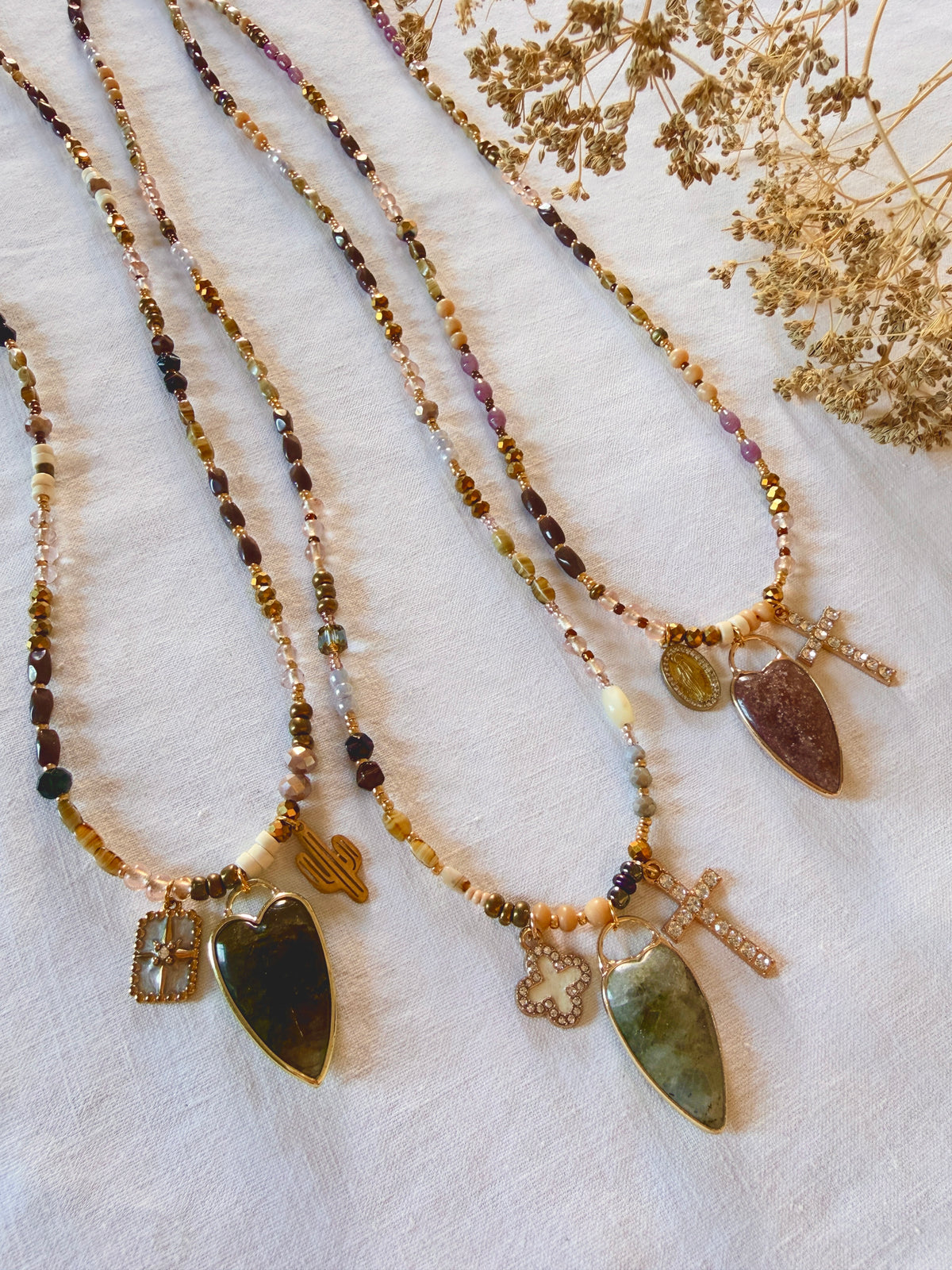 Bonnaventure - collier long talismans
