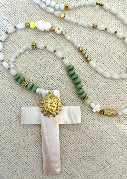 BONNIE – Sautoir croix en nacre & vert d’eau Ma boutique