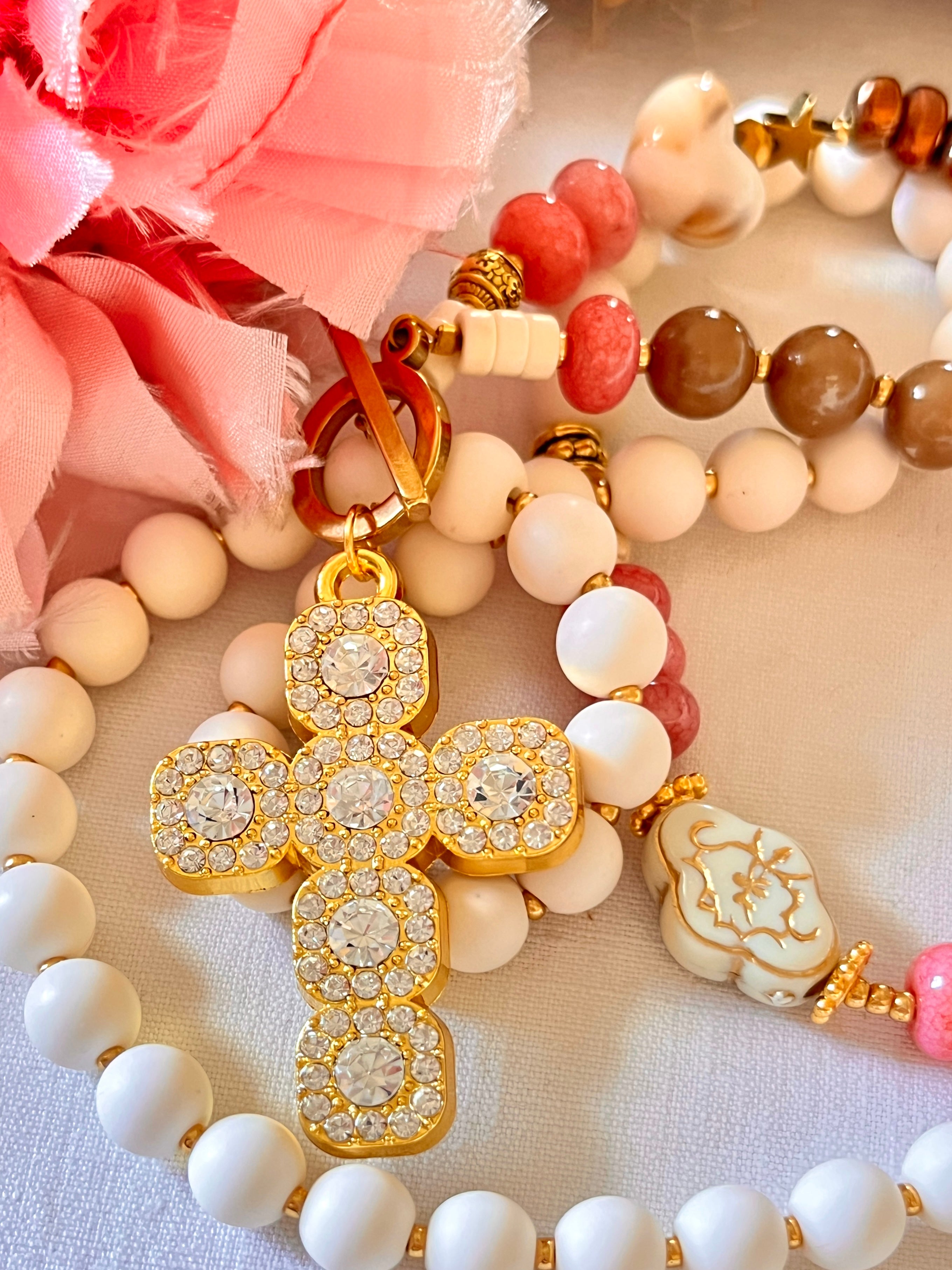 Allure version Rose – Sautoir croix strass Ma boutique