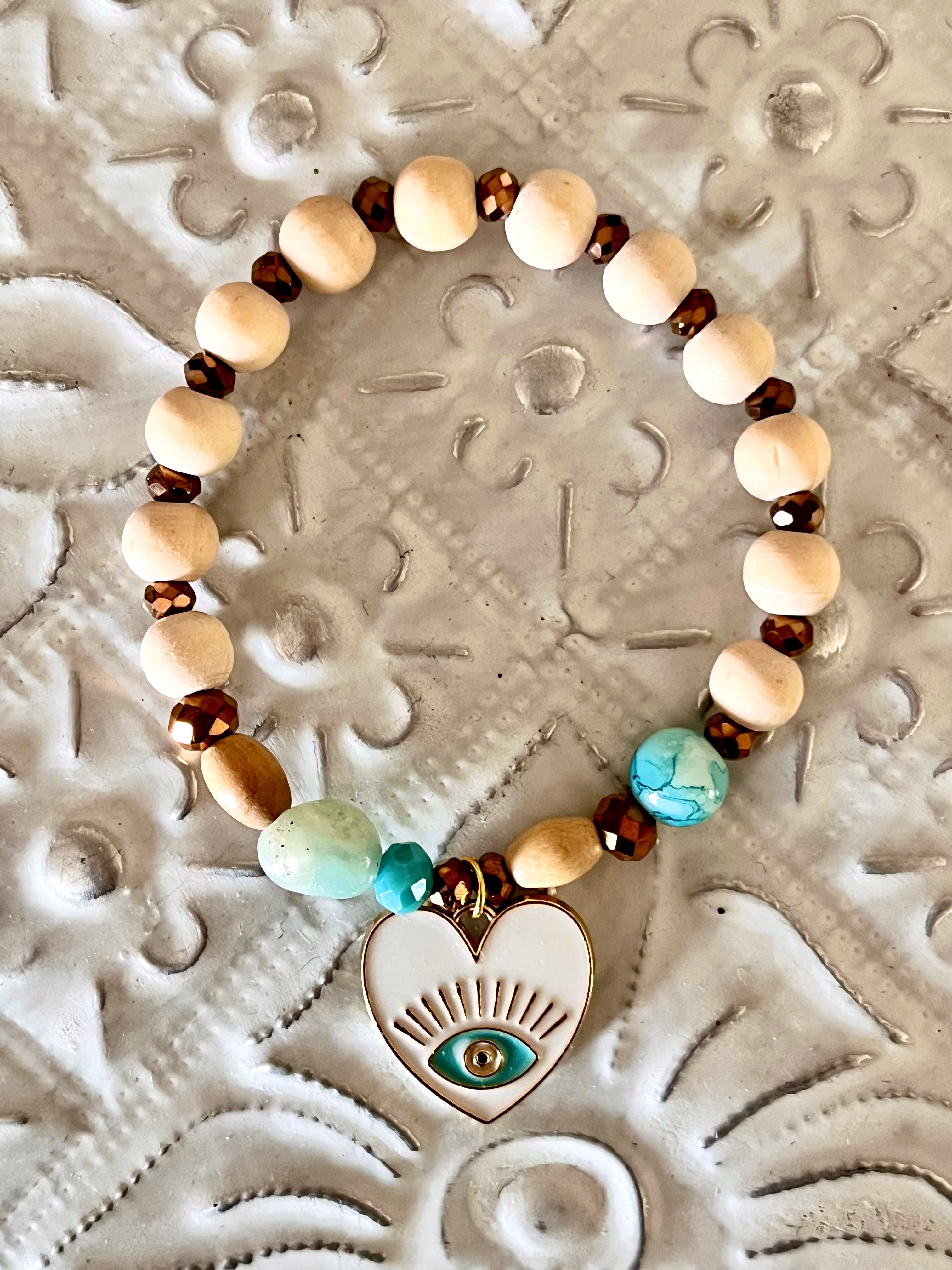 KÉROS – Bracelet cœur œil protecteur Arastuce