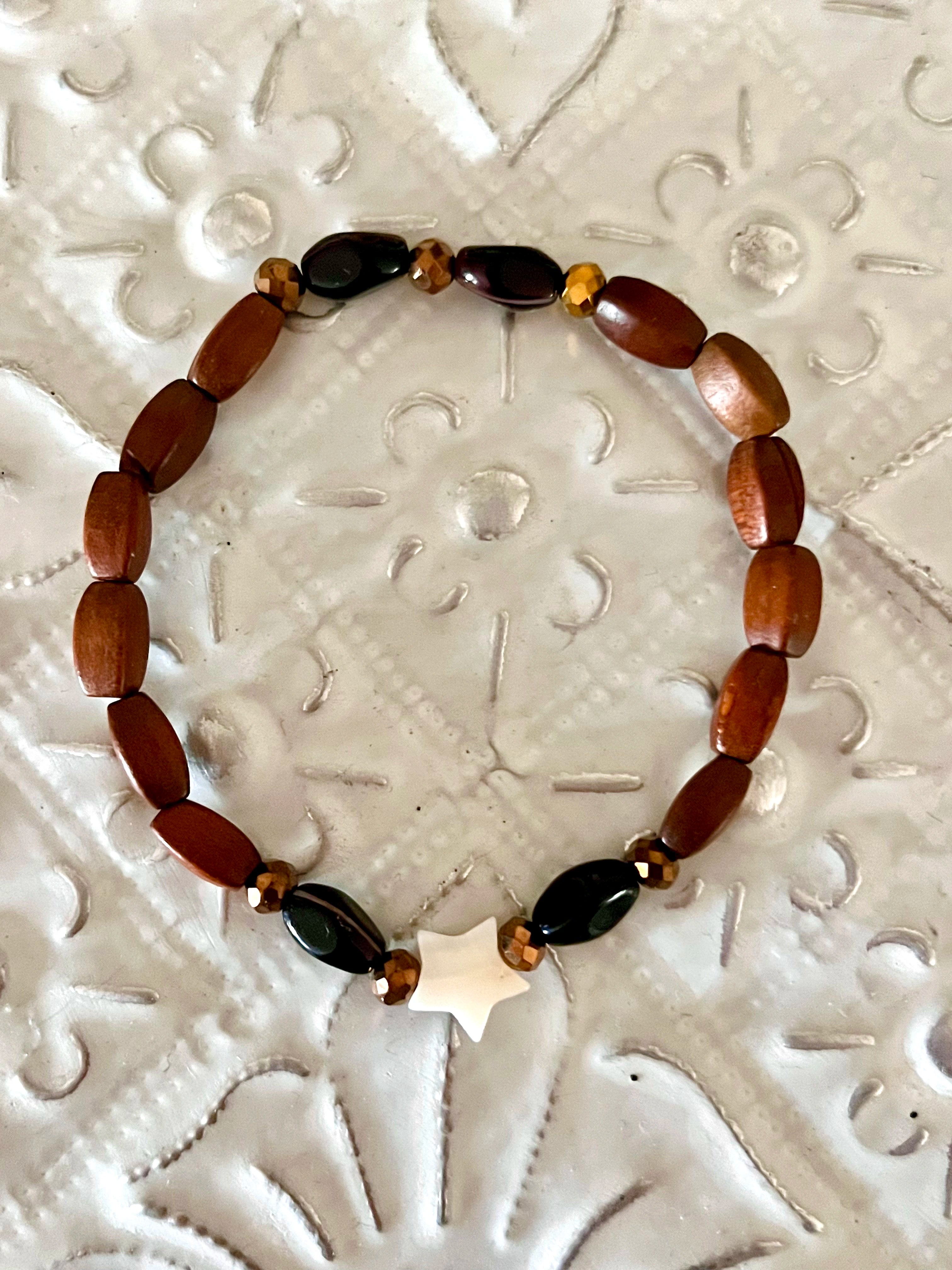 Stella – Bracelet étoile nacrée Arastuce