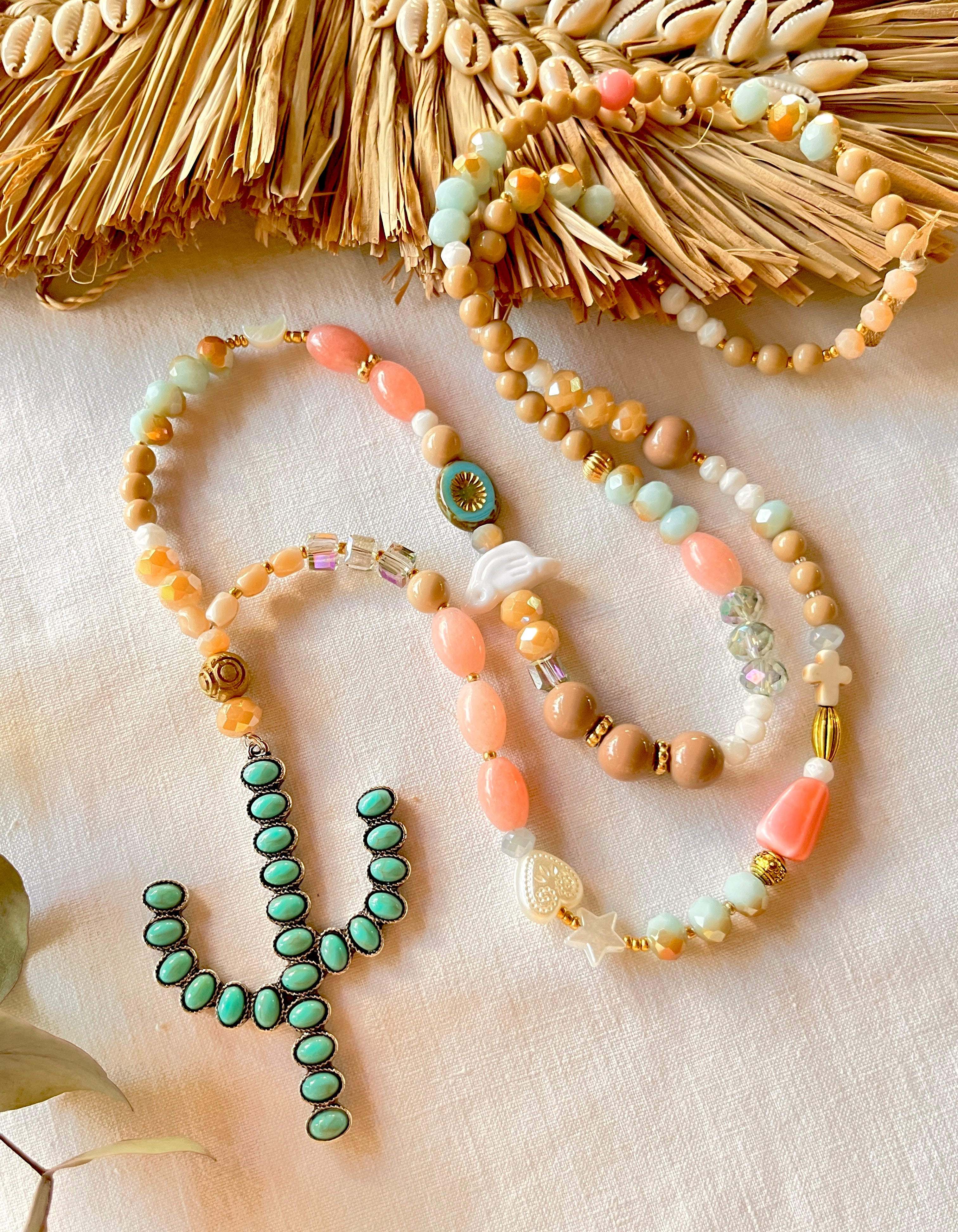 Cali – Sautoir pastel et son cactus
