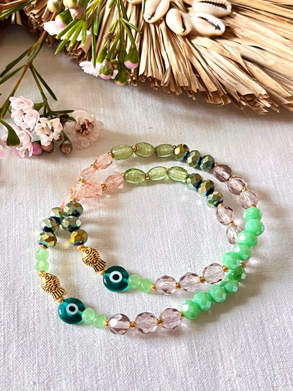 Médali - Bracelet en perles de nacre et médaille dorée (Copie) Arastuce