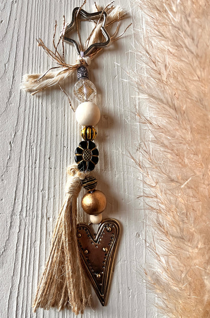 Happy– Grigri naturel et bohème