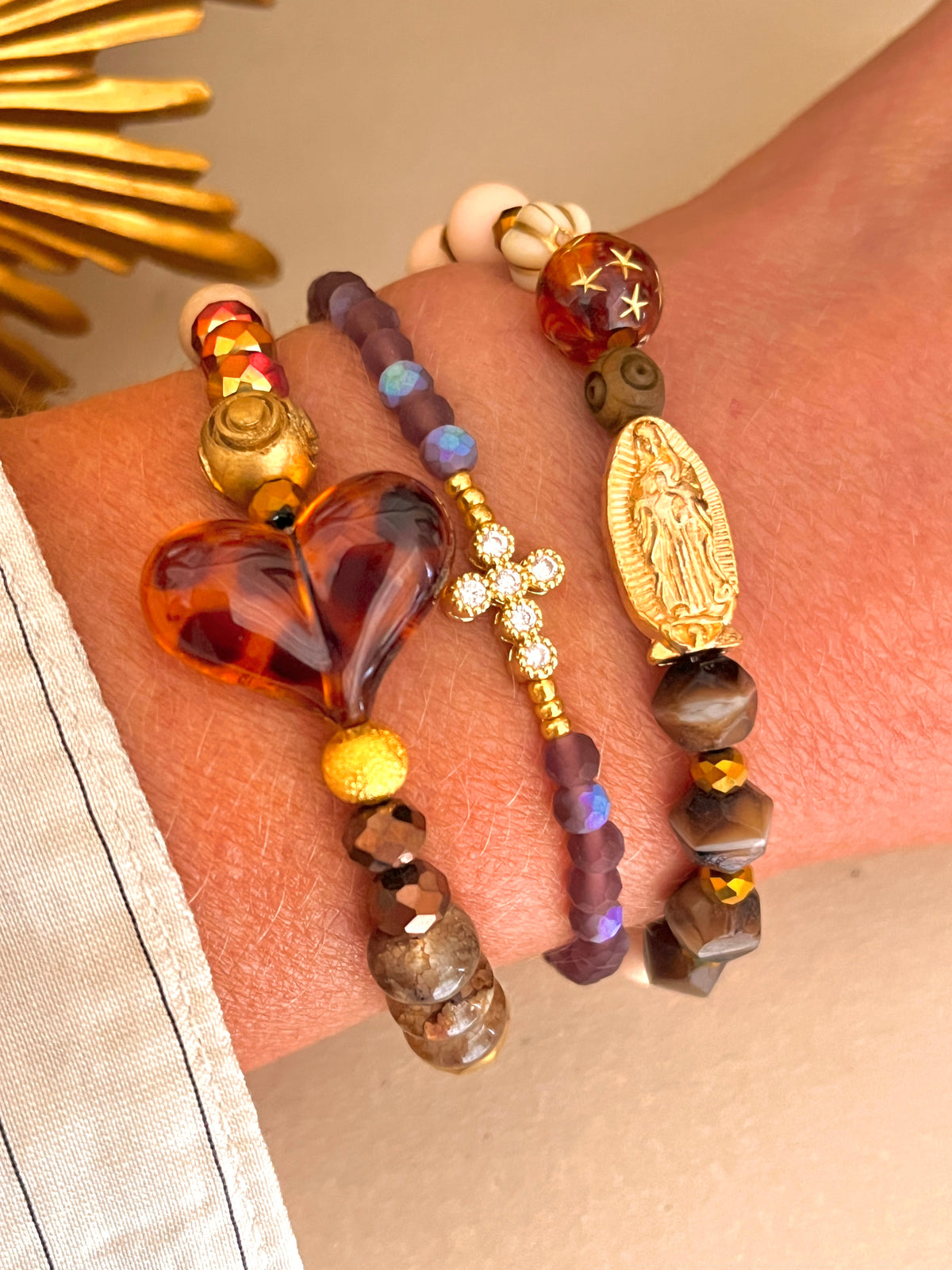 Garance – Bracelet ivoire et sa perle vierge miraculeuse