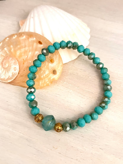 Néeris Bis – Bracelet perles facettes irisées